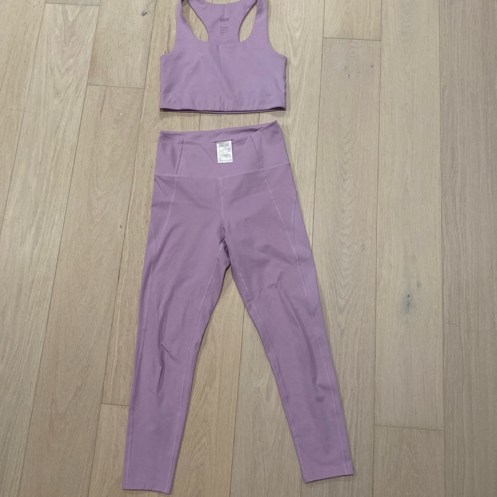 Girlfriend Collective lavender matching set feat. Paloma bra & high rise legging